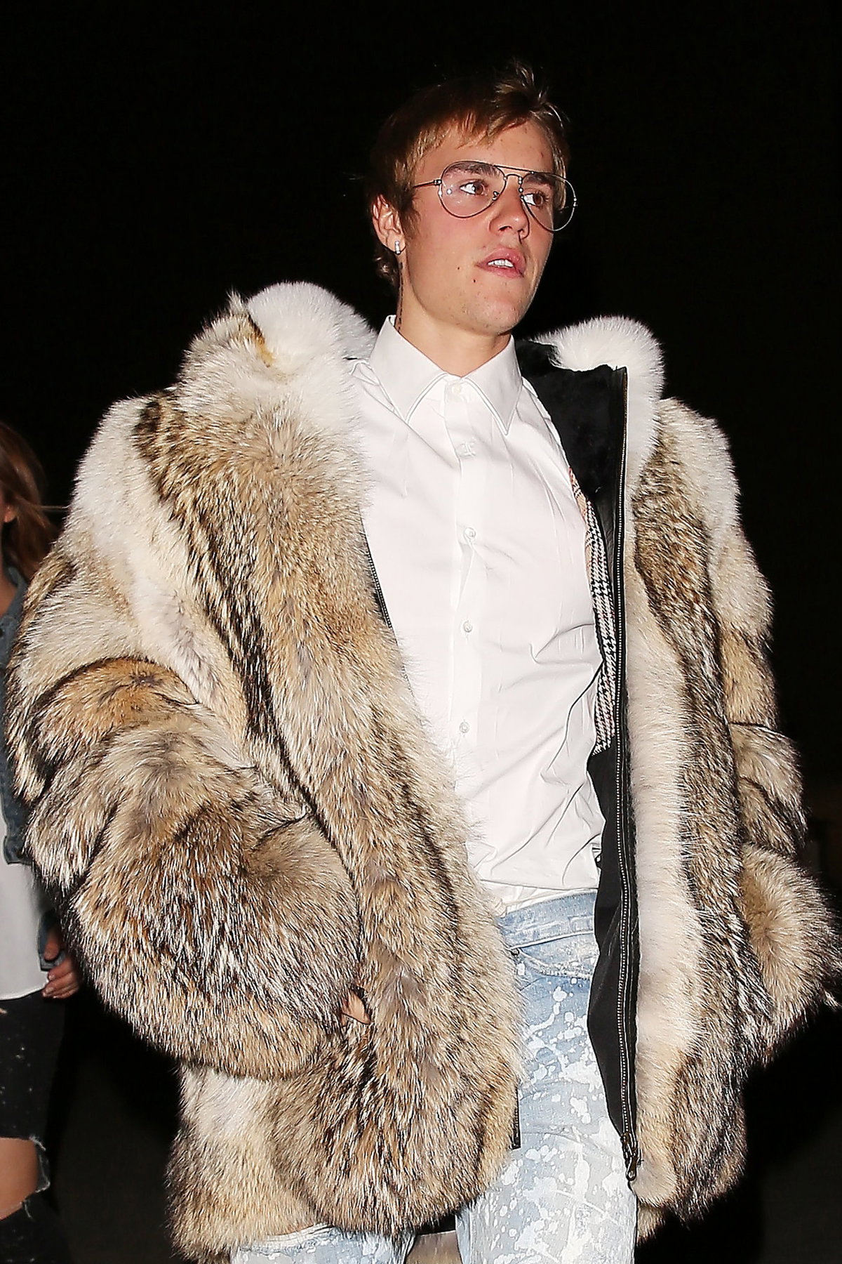Justin-Bieber-mit-Pelzjacke-inline