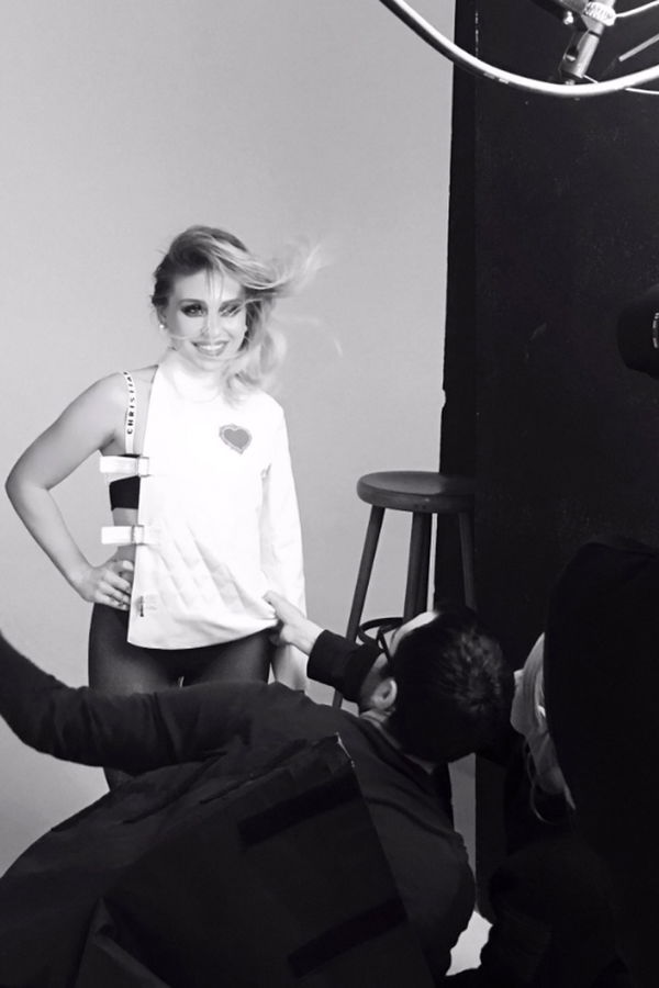 Bibi im TUSH-Magazin