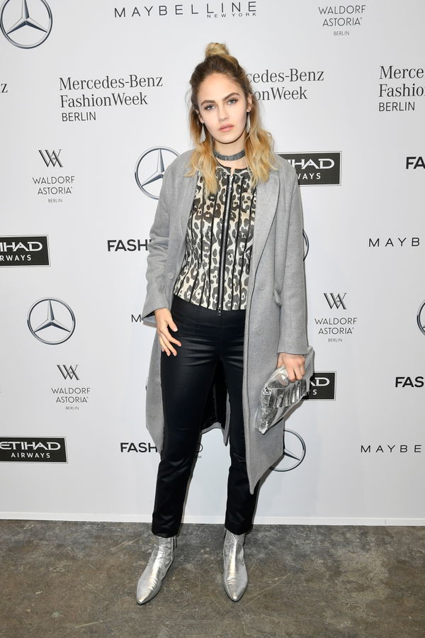 Elena Carrière bei der Fashion Week in Berlin 