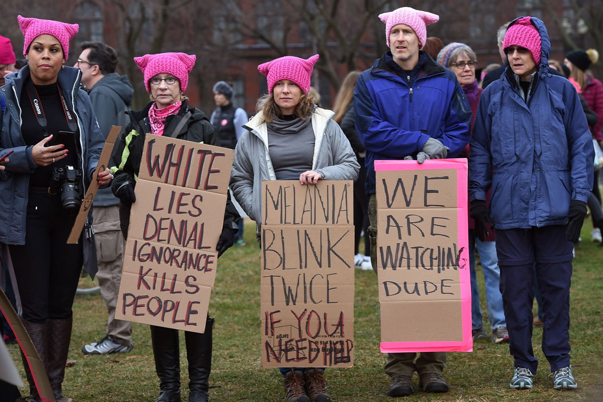 Womens-March-Plakate-Melania-inline