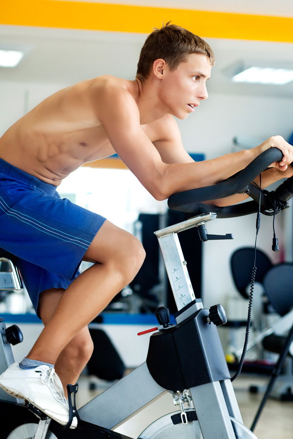 Er ist ein Fitness-Freak