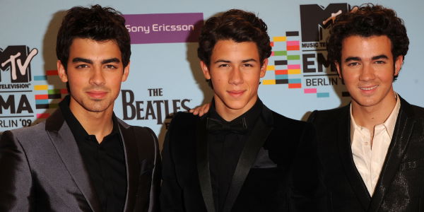 Jonas Brothers räumen Teen Choice Awards ab