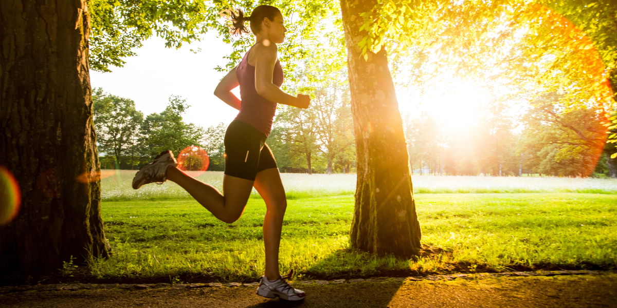 Joggerin überwältigt Sexualstraftäter!