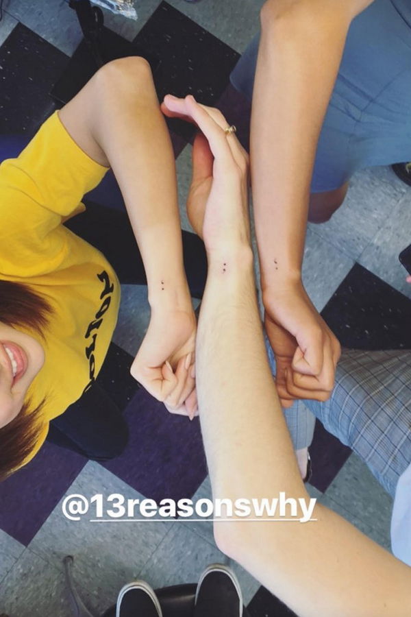Selena Gomez - Semikolon-Tattoo