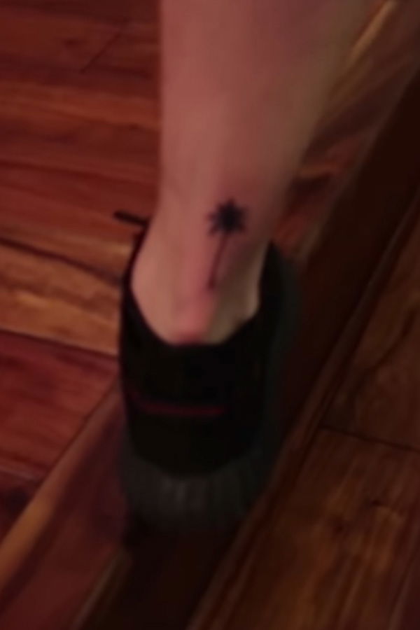 Dagi und Eugen lassen sich ein Partner-Tattoo stechen