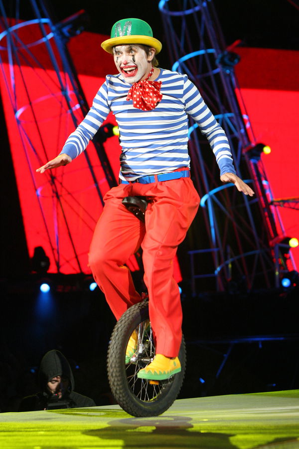 Mark Owen im Clown-Outfit