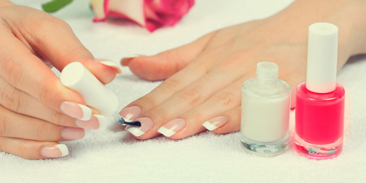 French Nails: Ihr neuer Look 2017