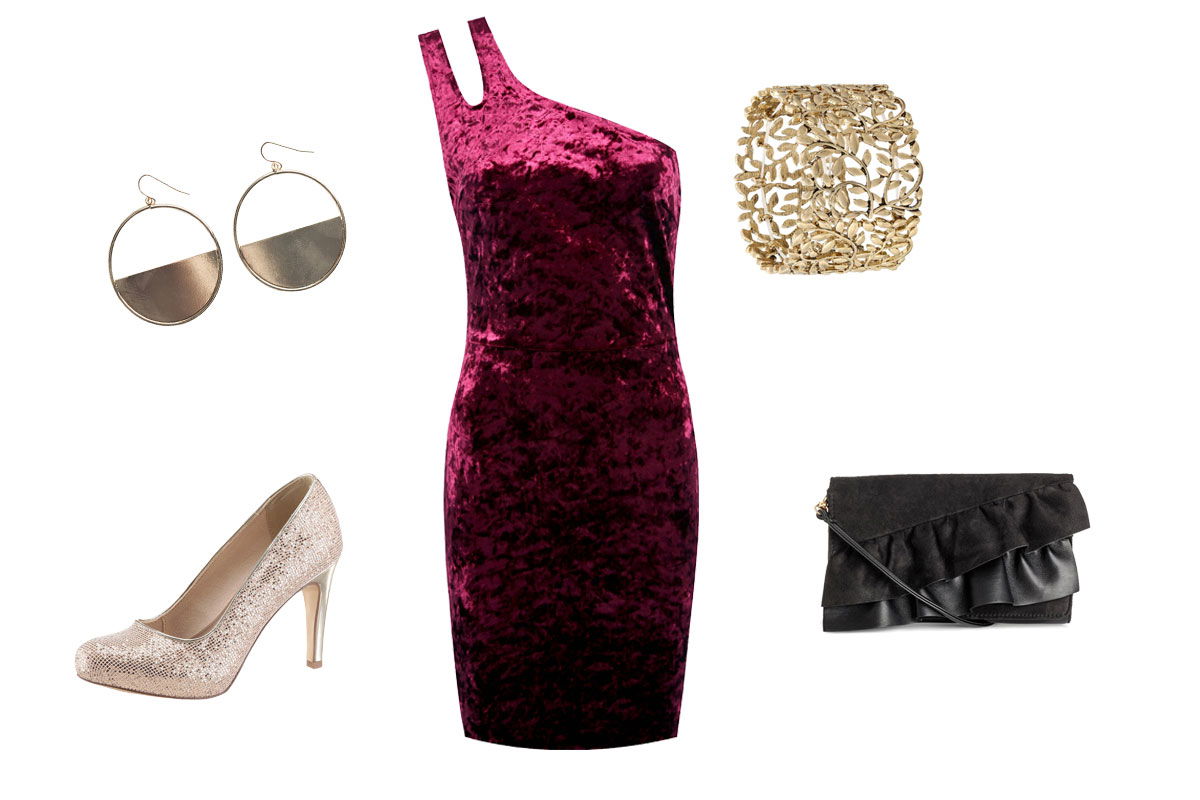 Rotes Samtkleid mit goldenen Accessoires