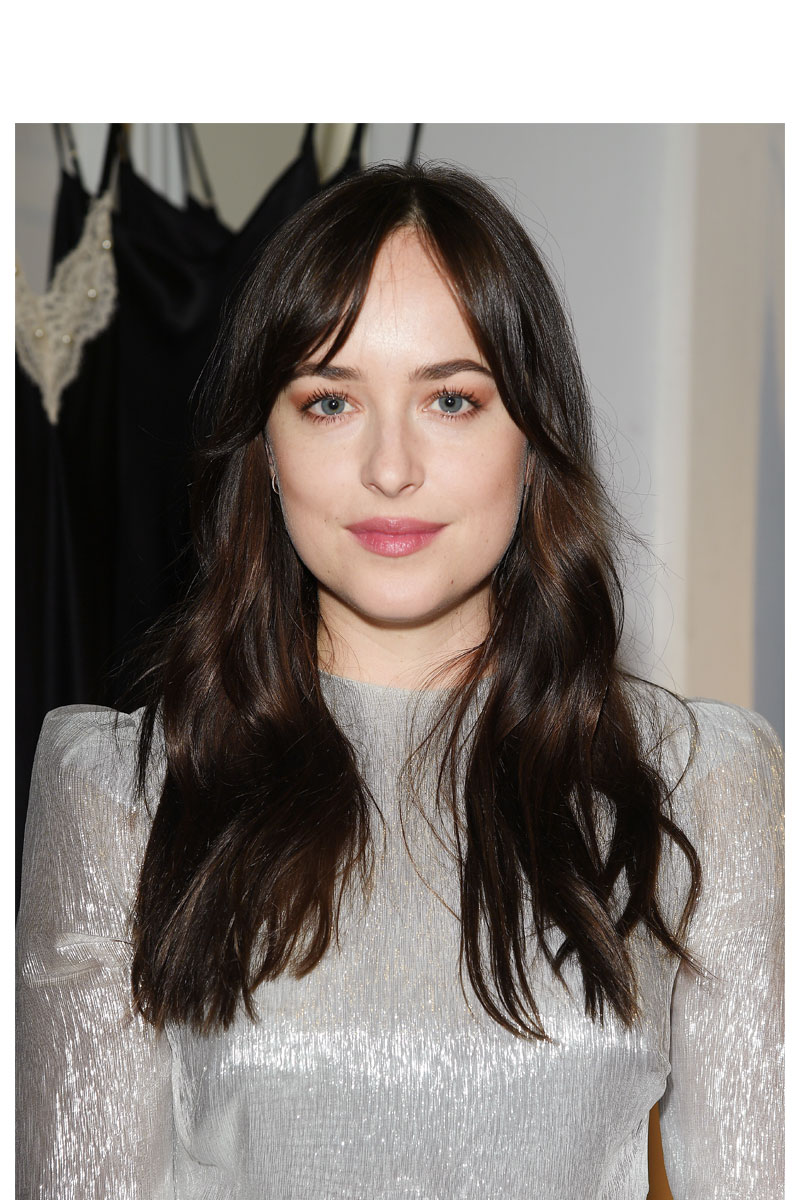 Curtain-Bangs-Dakota-Johnson-inline