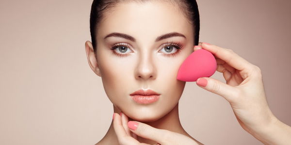 Beautyblender-Tutorial: How-to fürs Make-up-Ei