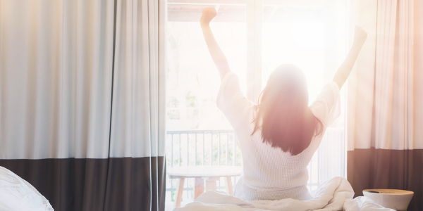 Bloggerin Elle Darby bekommt von Hotelbesitzer eine Rechnung über 4,3 Millionen Euro