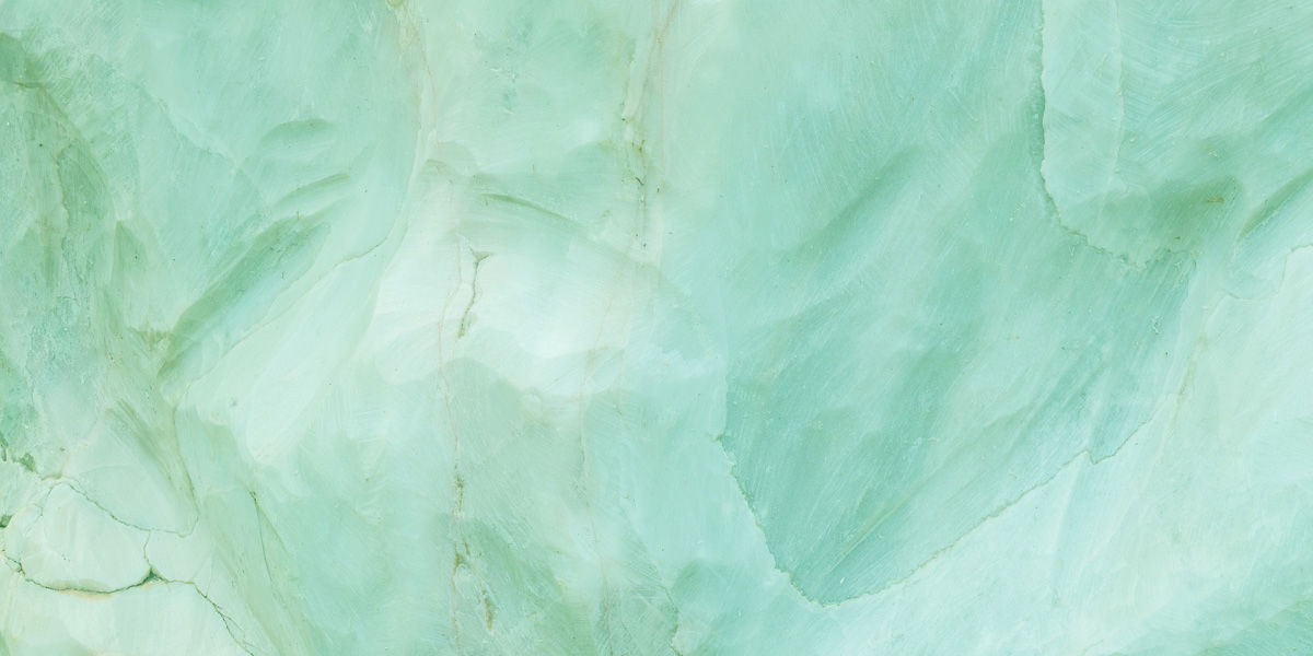 Facial Gua Sha: Methode gegen Akne