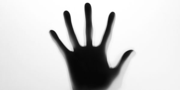 Halloween Nägel: Maniküre, die Dir Angst einjagt 