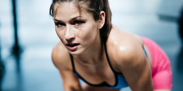 5 Schminktipps, mit denen du nach dem Sport frisch aussiehst