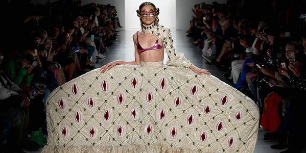 Die Mode-Muschi: Wie die Vagina die Fashion-Szene erobert