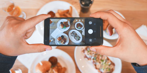 Fake-Influencer: So kannst Du sie entlarven!