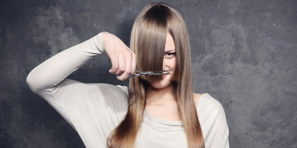 Frisurentrend: Diesen Pony-Schnitt tragen jetzt alle Influencer