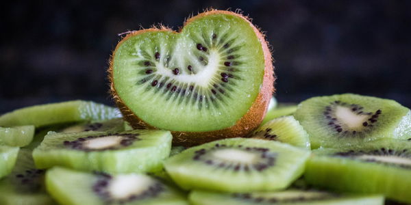 Das passiert mit deinem Körper, wenn du täglich Kiwi isst