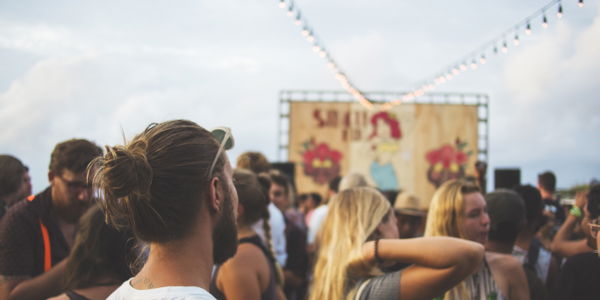 Diese Influencerin hat ihren kompletten Coachella-Besuch gefaked
