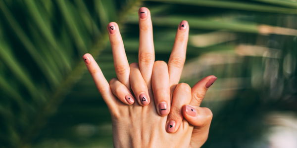 Fingernägel schneller wachsen lassen – ist das möglich?