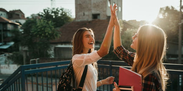 Horoskop: Laut Sternzeichen erwartet dich das im neuen Schuljahr!