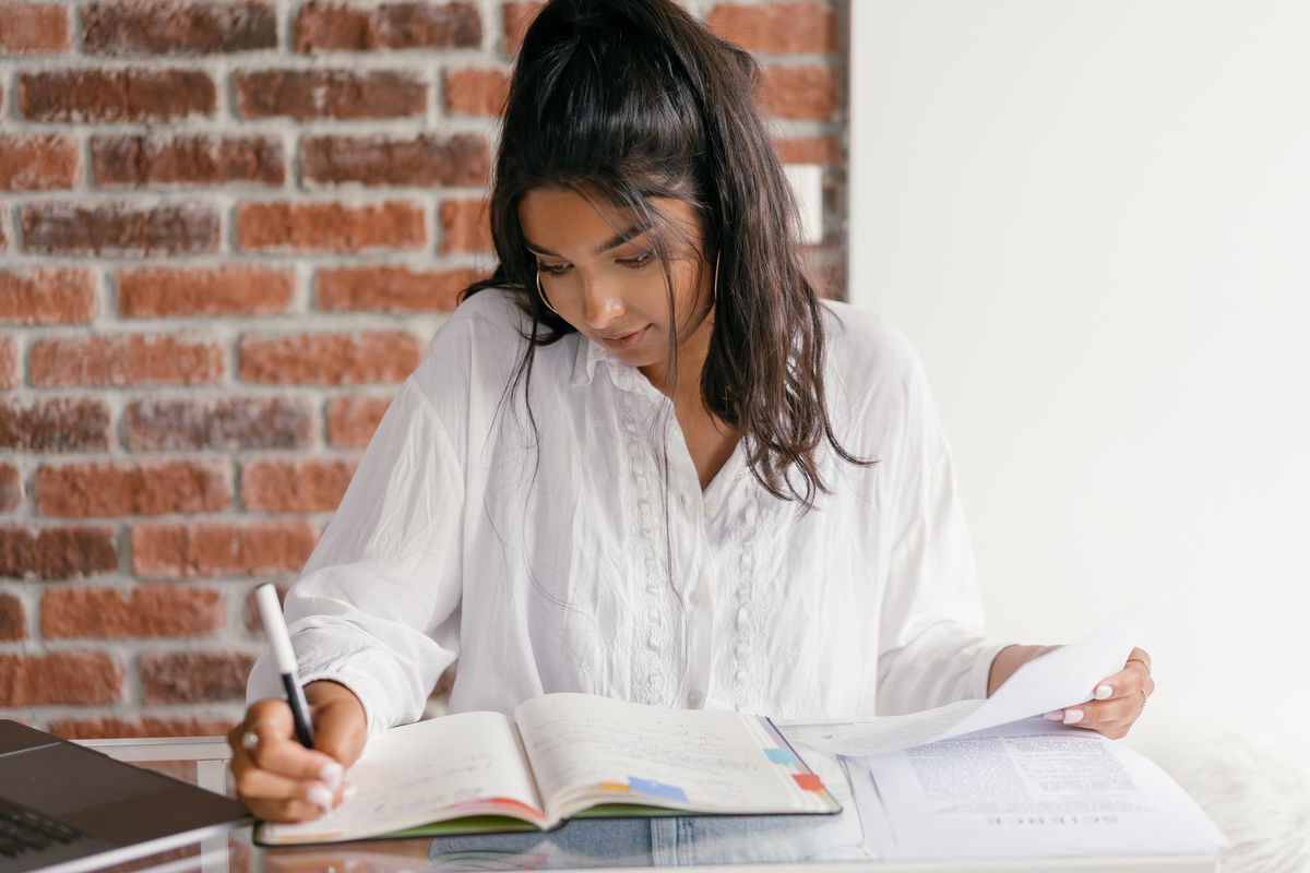 Bessere Noten ohne Dauerlernen: 9 Lerntricks, die wirklich helfen
