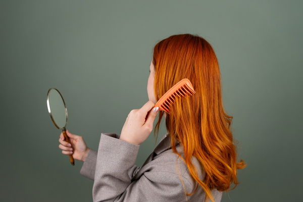 Deine Haarpflege-Routine, die wirklich zu dir passt