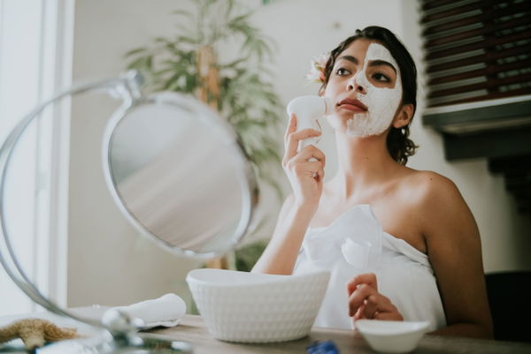 Skincare-Routine: So pflegst du Mischhaut, fettige und sensible Haut richtig